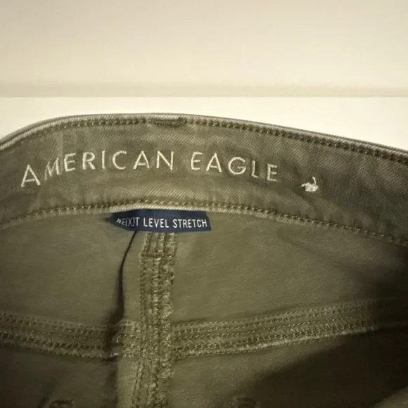 American Eagle Outfitters Olive Green jeans - Picture 3 of 7
